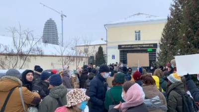 "А можно отменить иродов в мантиях?": В ОАСК прошла акция в поддержку нового украинского правописания