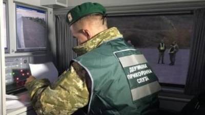 Украина запретила въезд солисту "Песняров" из-за посещения Крыма