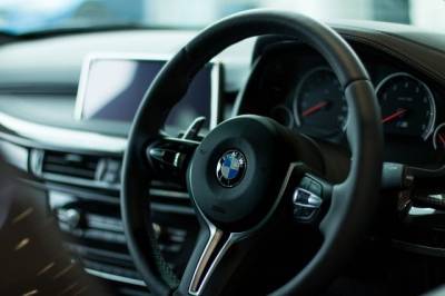BMW в России повысит цены на новые машины на 3,8%