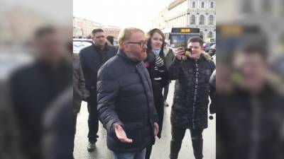 Депутат Виталий Милонов: люди вышли на митинг со своими проблемами