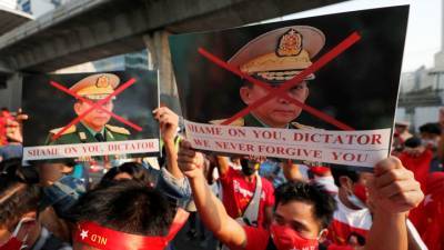Хунта: по окончании годового ЧП власть перейдет к гражданскому правительству Мьянмы
