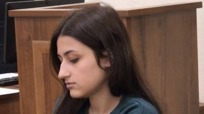 Суд направил на доследование дело в отношении старших сестер Хачатурян
