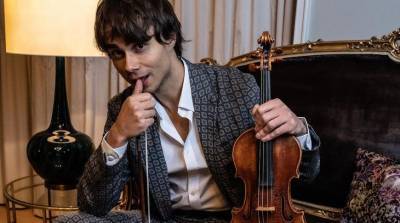 Александр Рыбак исполнил на скрипке легендарную песню группы "Король и шут" (Видео)