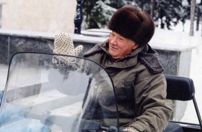 Самые забавные выходки Бориса Ельцина вспомнили в Сети