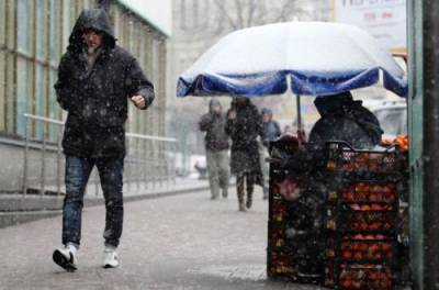 Украинцев предупредили о возвращении морозов, но прежде потеплеет