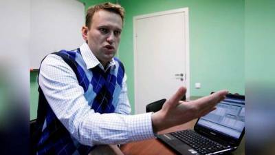 Представители Навального в суде заявили, что оппозиционер не...