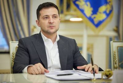 Зеленский назвал Лесю Украинку “крутой” и поручил Ткаченко доказать это молодежи