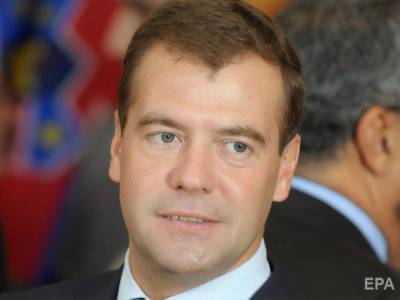 Медведев: Россия готова к отключению от интернета, если у кого-то за океаном совсем снесет голову