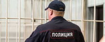 Новосибирский полицейский получил условный срок за незаконную слежку