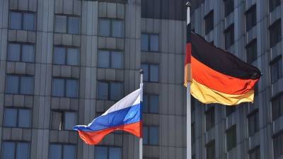 Экс-канцлер Германии раскритиковал санкционную политику ЕС против России