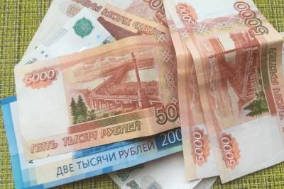 Полмиллиона рублей потерял смолянин после общения с мошенником