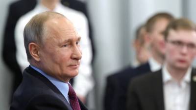 Президент России поздравил дипломатов с профессиональным праздником