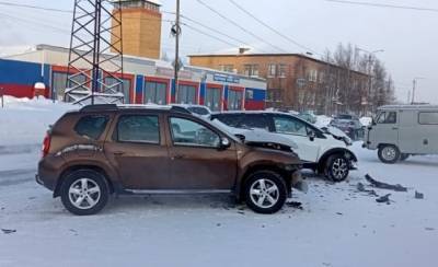В Печоре в столкновении двух Renault пострадали две женщины.