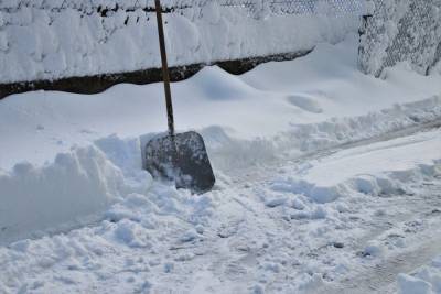 Управляющим компаниям в Петрозаводске напомнили об обязанности убирать снег