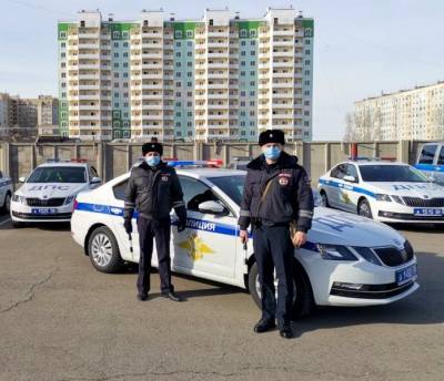Астраханские полицейские оперативно помогли женщине, нуждавшейся в медицинской помощи