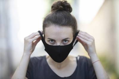 С 12 февраля в российском регионе отменят обязательное ношение масок