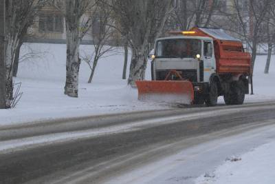Третий день непрерывных снегопадов в Украине: как борются с непогодой