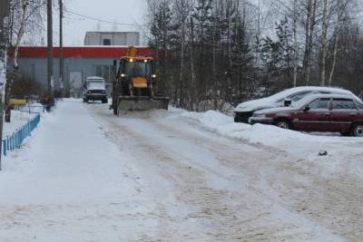 В Твери УК и ТСЖ наказали за нерасчищенные от льда и снега дворы