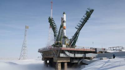 Российские специалисты временно приостановили разработку лунной ракеты