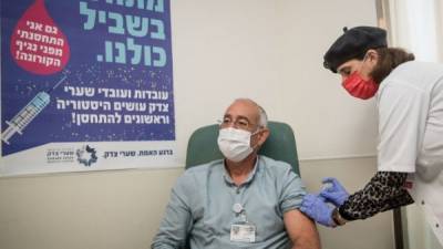 Тайное стало явным: В Израиле привитые старики умирают чаще, чем не привитые