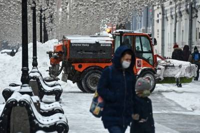 Синоптики предупредили о мощных снегопадах в Москве в конце недели