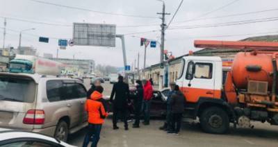 Водителя зажало в салоне: под Одессой произошла жуткая авария, слетелись спасатели и медики