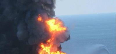 Пожар вспыхнул в порту под Одессой: срочно слетелись пожарные и спасатели, кадры ЧП