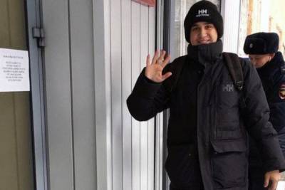 Экс-кандидат в горсовет Новосибирска арестован за репост об акции протеста