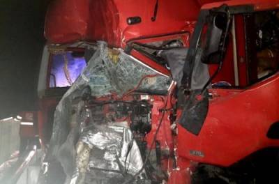 Страшное ДТП с грузовиками на Полтавщине: погибли два человека