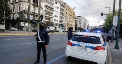 Взрыв произошел у офисов трех газет в Афинах
