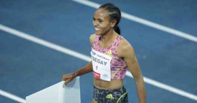 Бегунья из Эфиопии установила мировой рекорд в беге на 1500 метров в помещении (видео)