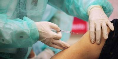 Реестр вакцинации от коронавируса в Украине запустят на базе E-Health