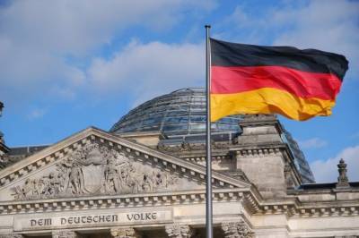 В Германии хотят продлить ограничения из-за коронавируса до 14 марта