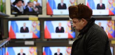 Чем Латвии грозит борьба с телеканалами на русском