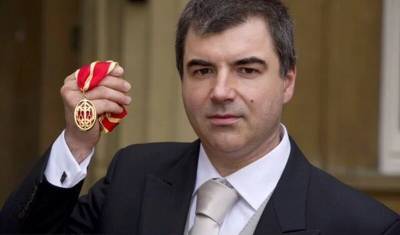 Потанин выделил 500 млн рублей для исследований Нобелевского лауреата Новоселова