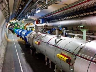 Редкий распад бозона Хиггса зафиксировали на Большом адронном коллайдере