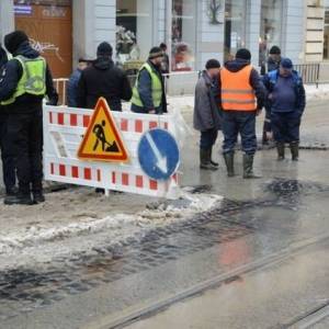 В центре Львова нет воды из-за аварии на трубопроводе