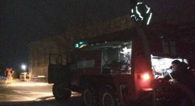 Под Харьковом вспыхнул сильный пожар, кадры ЧП: "спасатели тушат огонь с ночи"