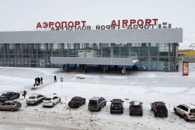 Самолет Москва — Махачкала вынуждено приземлился в Волгограде