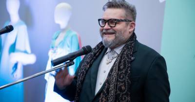 Александр Васильев выступит в Калининграде с моноспектаклем "Тайны модных домов"