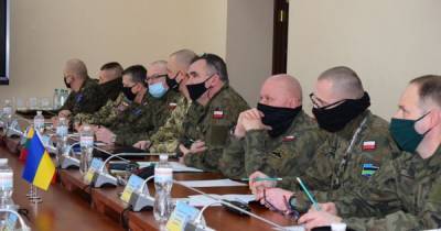 Делегация польских военных посетила оккупированный Донбасс (ФОТО)