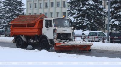 Дорожников и коммунальщиков в Гродненской области привлекли к ответственности за нерасчищенные в срок дороги