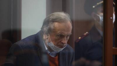 Суд в Петербурге отказался удалять выпуск "Док-Ток" про историка Соколова