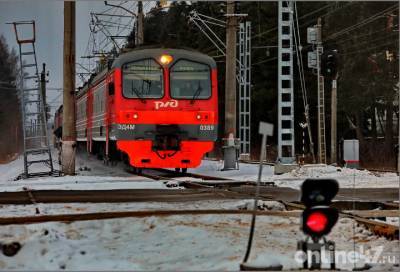 В Кировском районе грузовой поезд насмерть сбил 60-летнюю пенсионерку