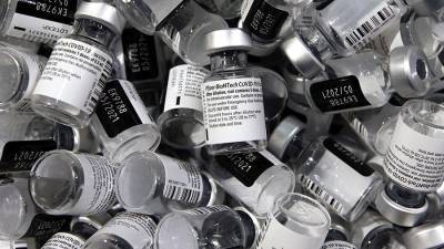 ЕС предоставит Украине 117 тыс. доз вакцин Pfizer и до 3,7 млн доз AstraZeneca