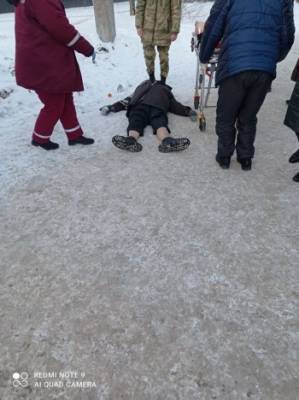 В самом центре Вологды на улице умер мужчина: "скорая" не успела ему помочь (ФОТО)