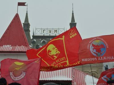 КПРФ обвинила власти Москвы в "цементировании политического пространства"