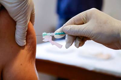 ЕС обеспечит Украину вакцинами Pfizer и AstraZeneca