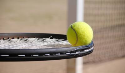 Российский теннисист Карацев будет играть в третьем круге на турнире Australian Open