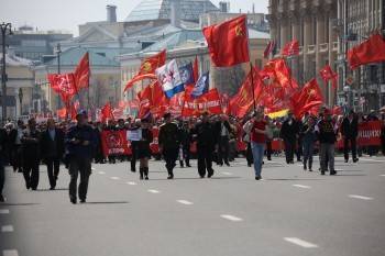Коммунисты готовятся к митингу 23 февраля, который мэрия Москвы запретила